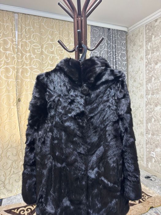 Продам шубу норковую