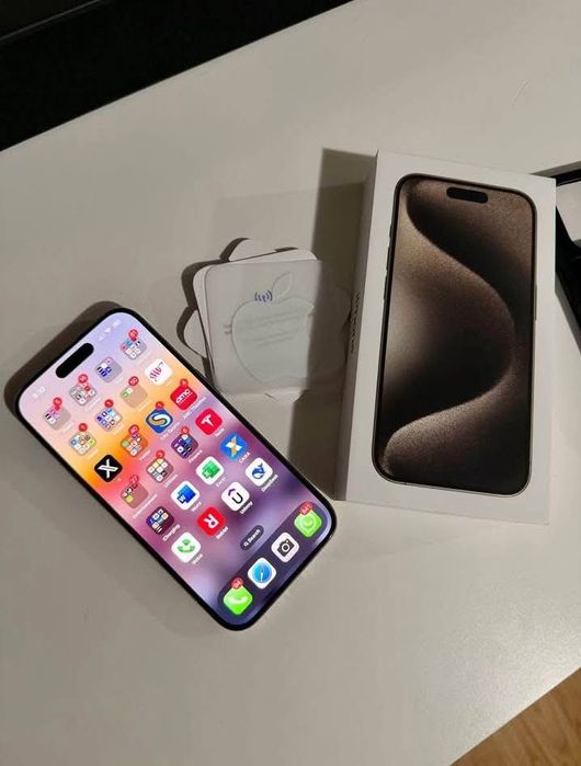 iPhone 15 PRO ca NOU cu 97% Viata Bateriei