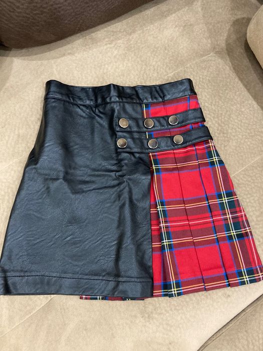 Кожена пола каре Avin, avin