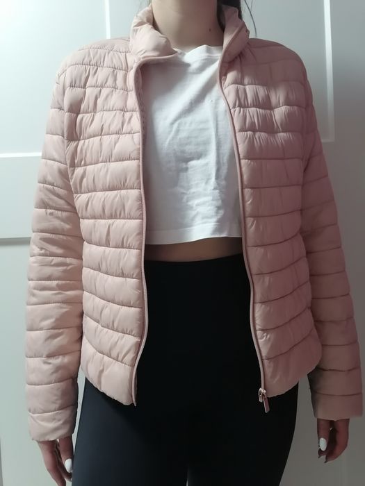 Дамски якета за сезона, размер M, 20 лв.