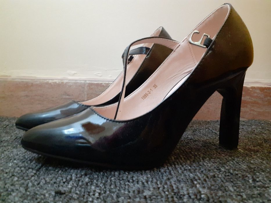 Дамски елегантни обувки