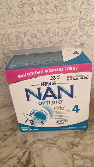 детская смесь  NAN 4