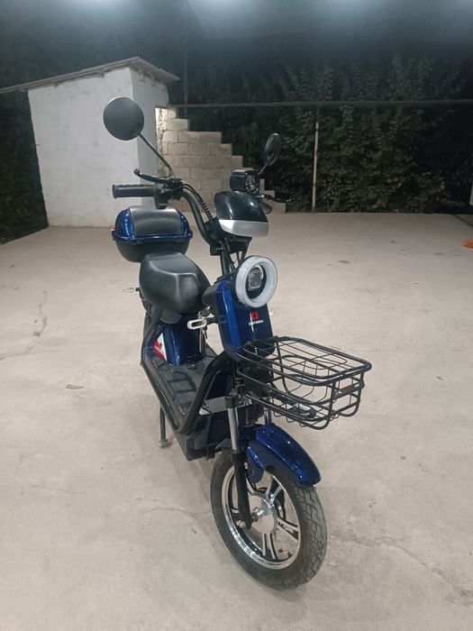 Skuter kostarika