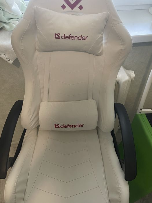 Продам игрвоой кресло