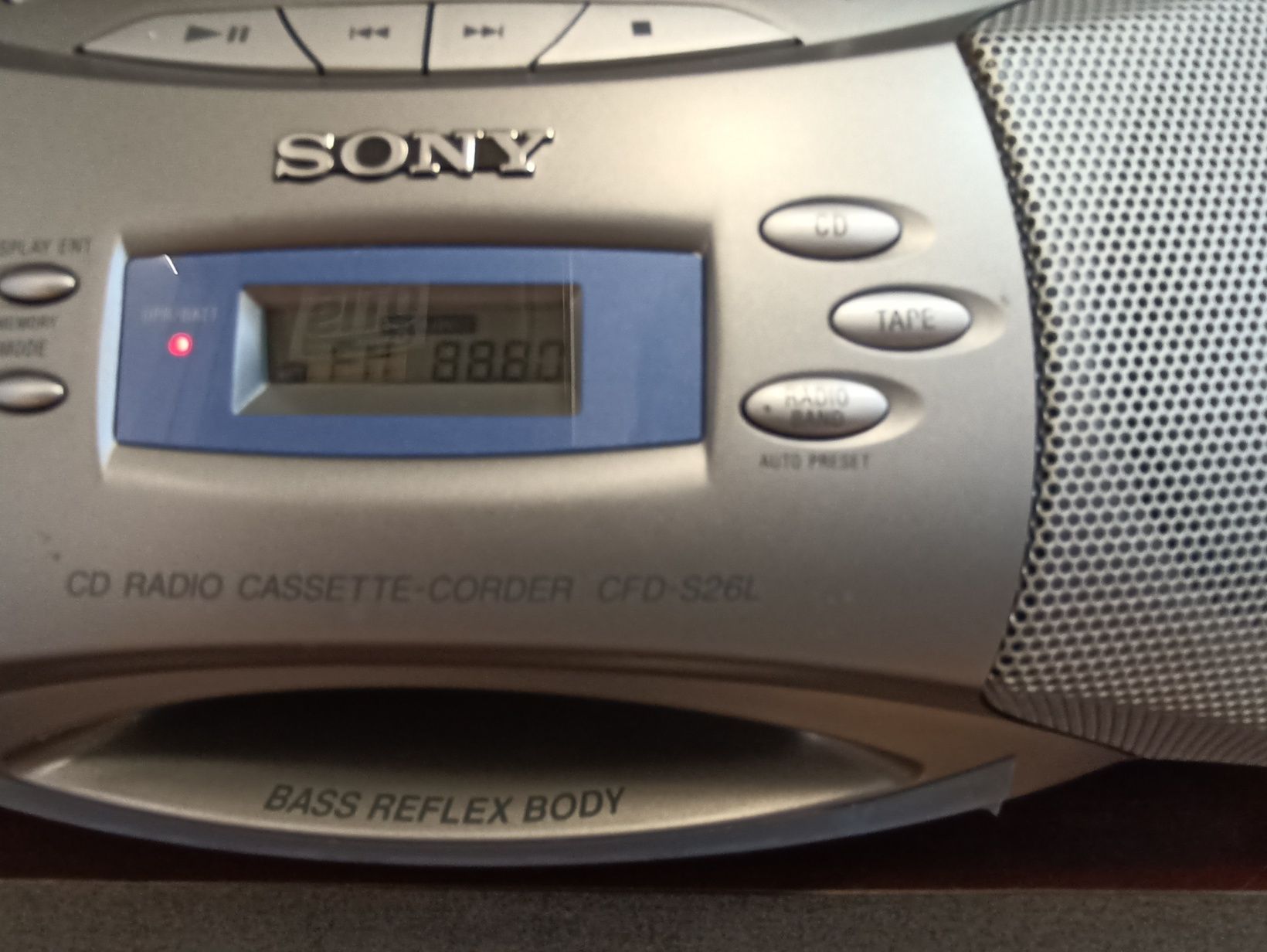 Radio-Casetofon Sony, model CFD-S26-L stare buna.