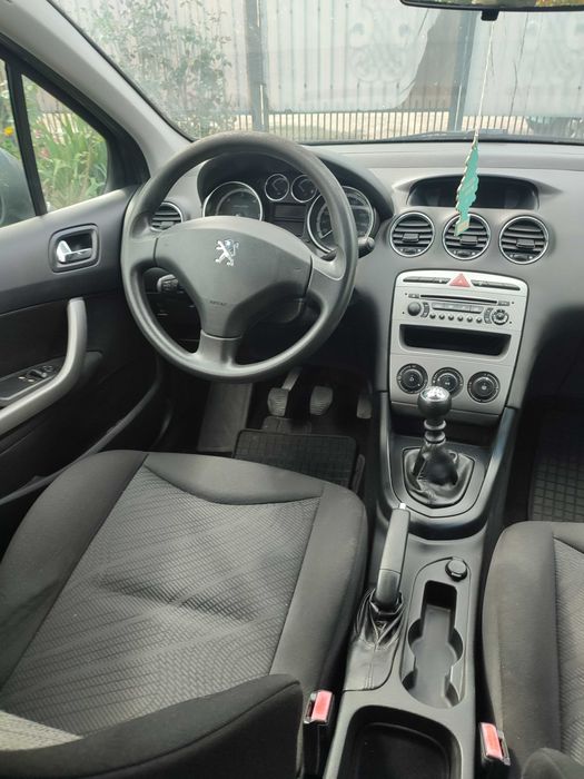 Vând PEUGEOT 308 SW 1.6 HDI /Euro 5 / 2011