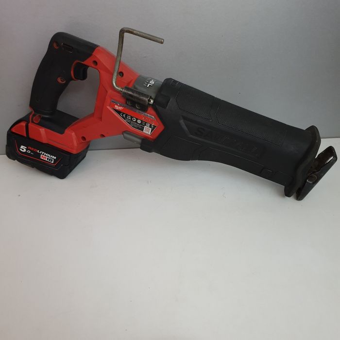 Milwaukee M18 FSZ Fierăstrău sabie Brushless 5.0AH Li-Ion