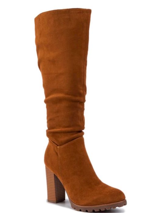 Елегантни Кафяви ботуши на ток