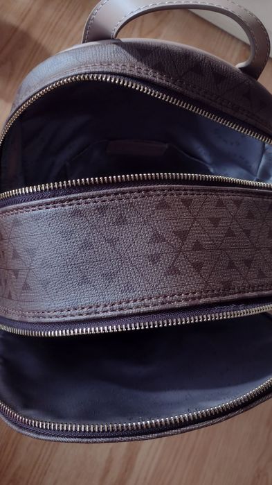 Оригинална дамска раница Vince Camuto