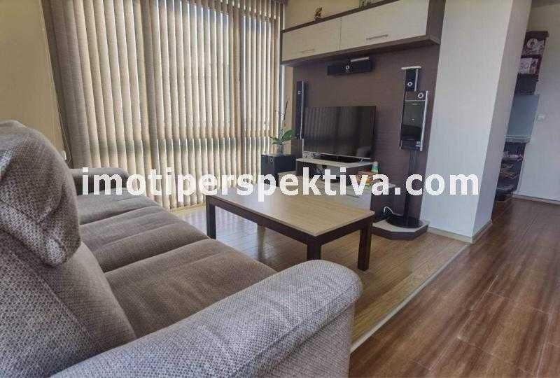 Продава се Тристаен апартамент в Пловдив, Тракия - 110 кв.м за 1888 €/кв.м - Снимка #1