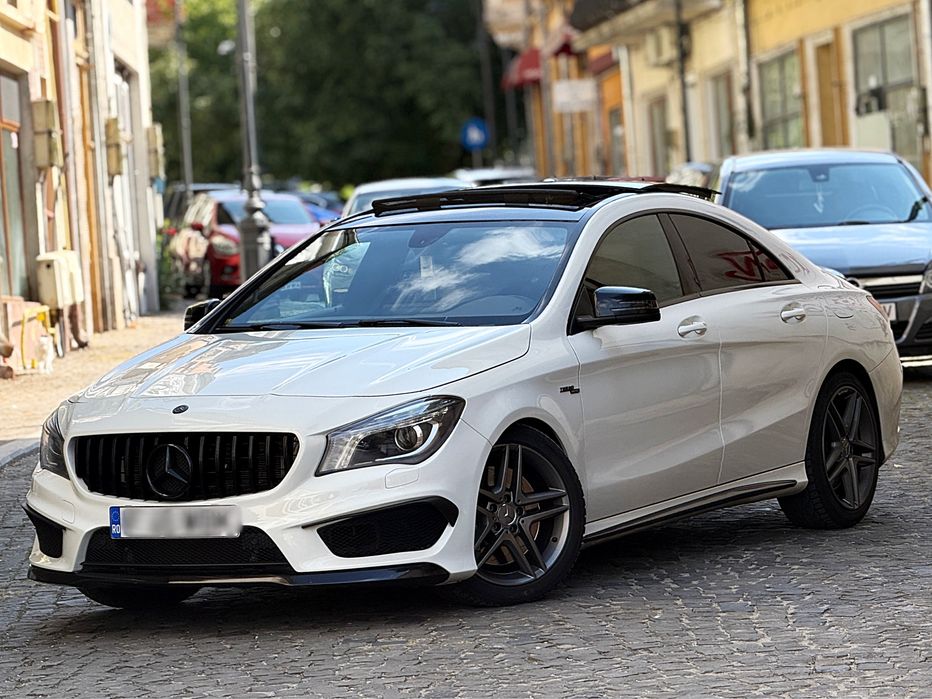 Mercedes Benz CLA45 AMG / Trapa / Led