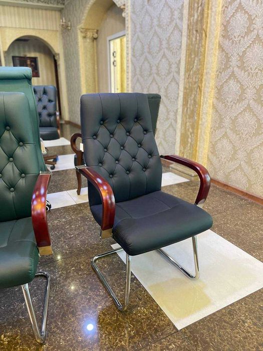 Офисние вызитори В Ташкенте