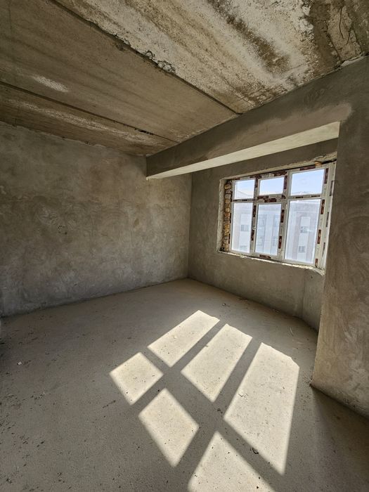 Karobka 1 xona 2 xona qilingan 68m²