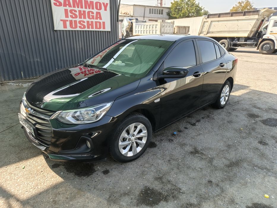 Chevrolet onix LTZ кредити  бор