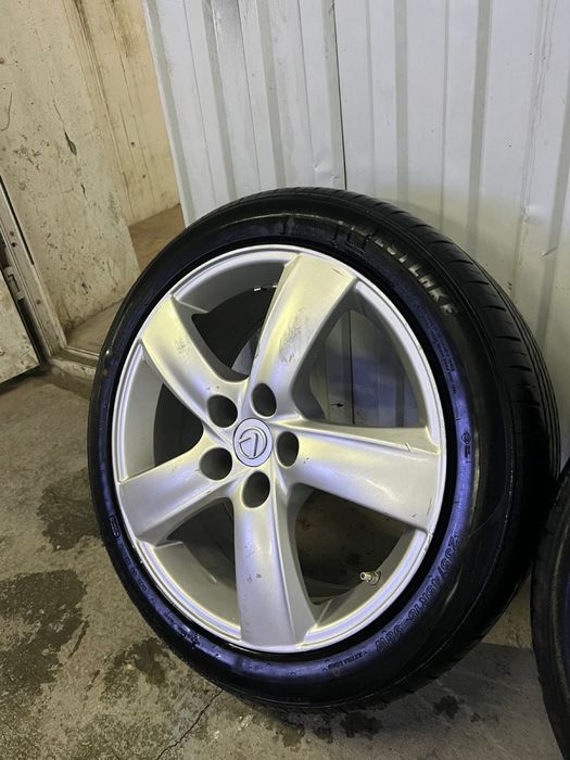 R18   Сатылады   .