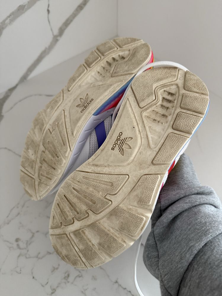 Adidas Love Unites кецове (37)