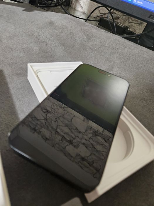 iPhone 15 Plus Black 128GB 88% Battery Health Отлично състояние