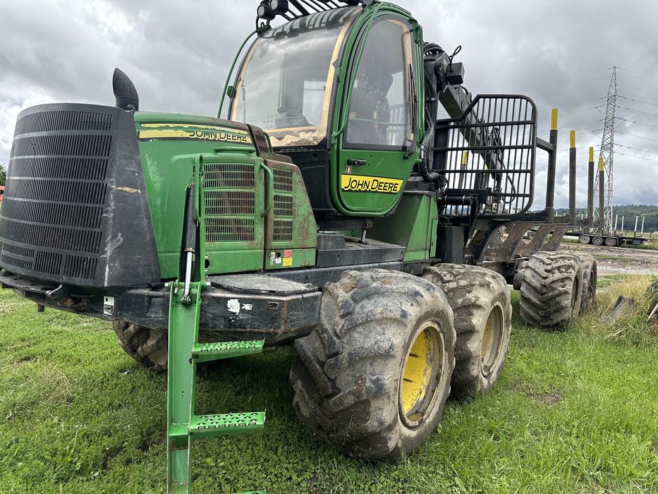 Forwarder john deere 1110E