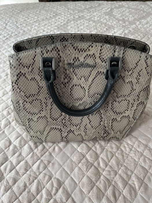 Сумка кожаная за 30000тг