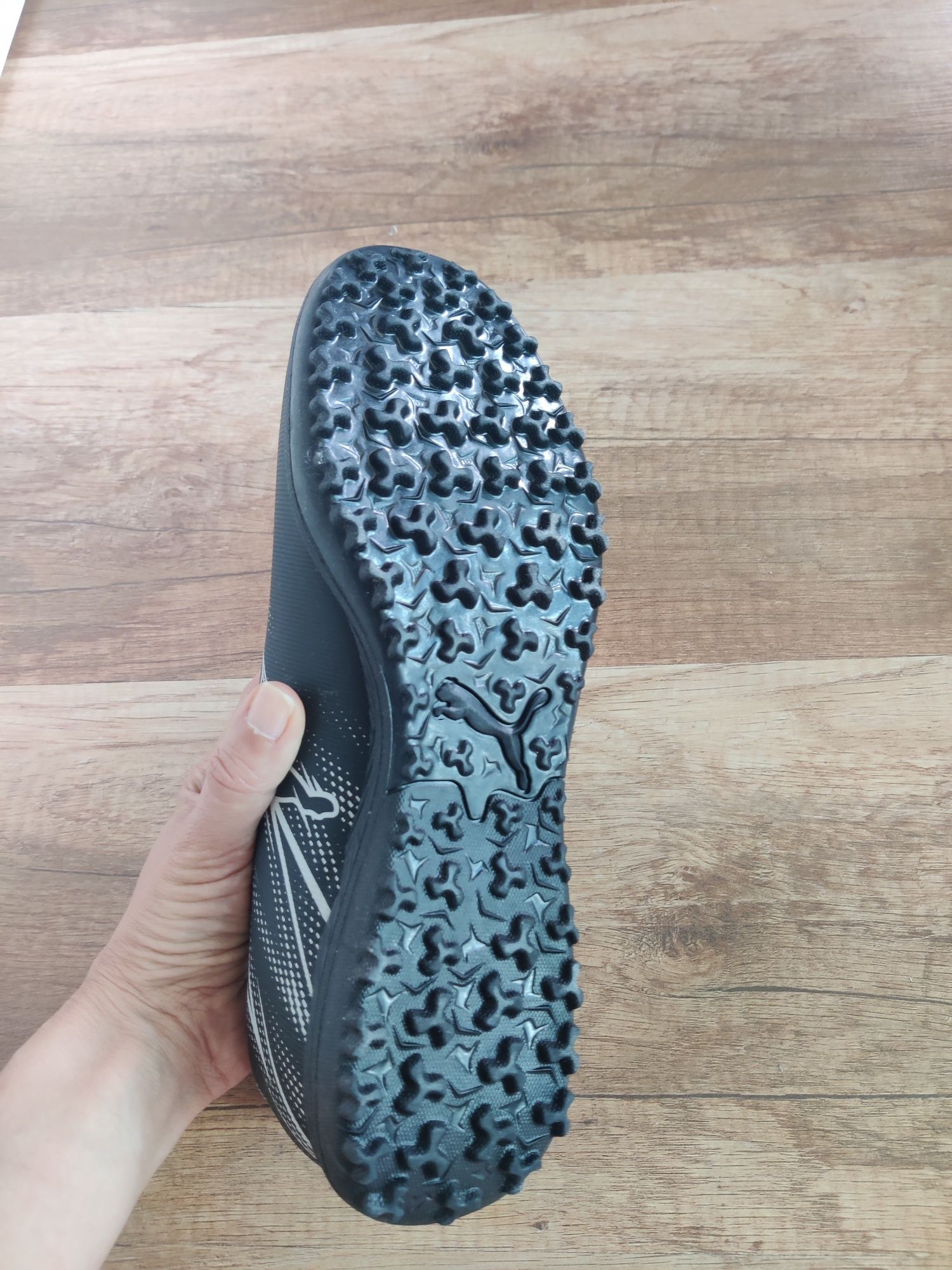 Стоножки за футбол Puma