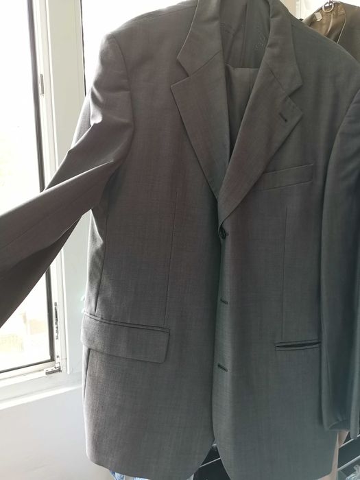 Costum seroussi 54 din stofă fină italiană, gri închis