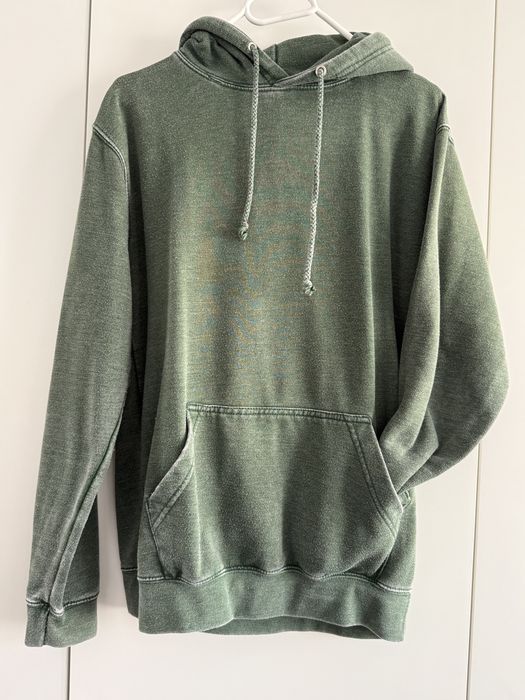 Hanorac verde cu gluga si buzunar tip maraupiu