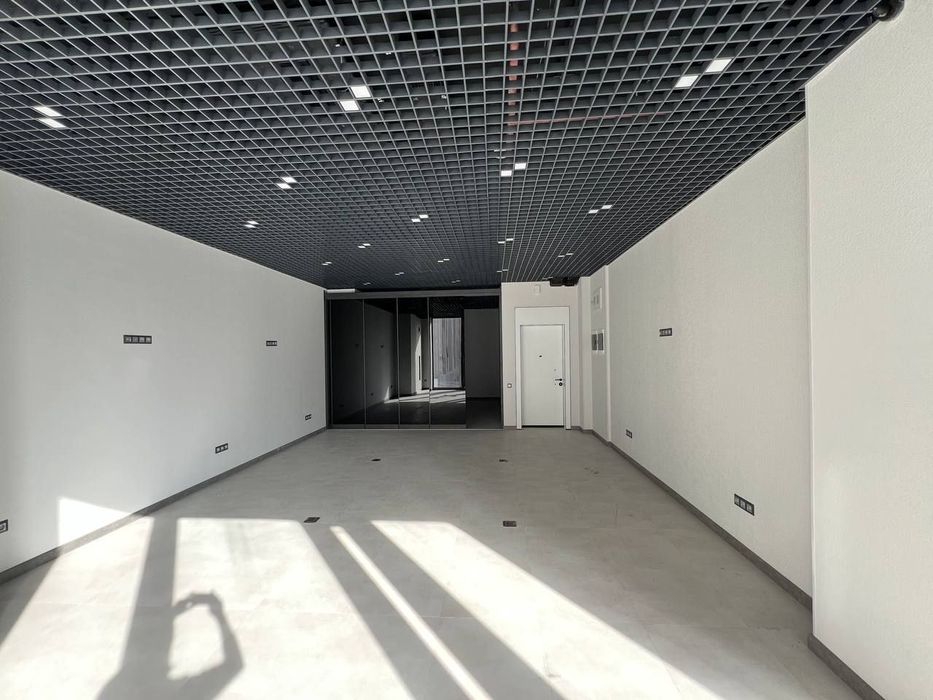 Аренда готовый офис в Nestone, 83kv