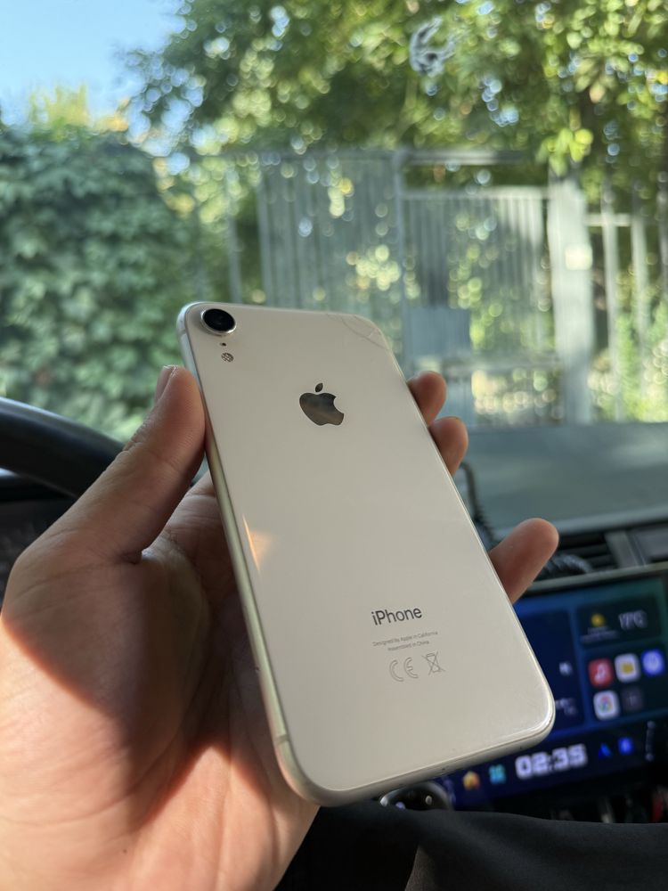 iPhone Xr в идеальном состоянии
