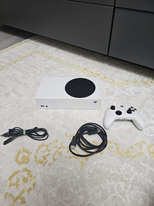 Xbox series s garantie 512gb ssd .xbox series s impecabil.xbox