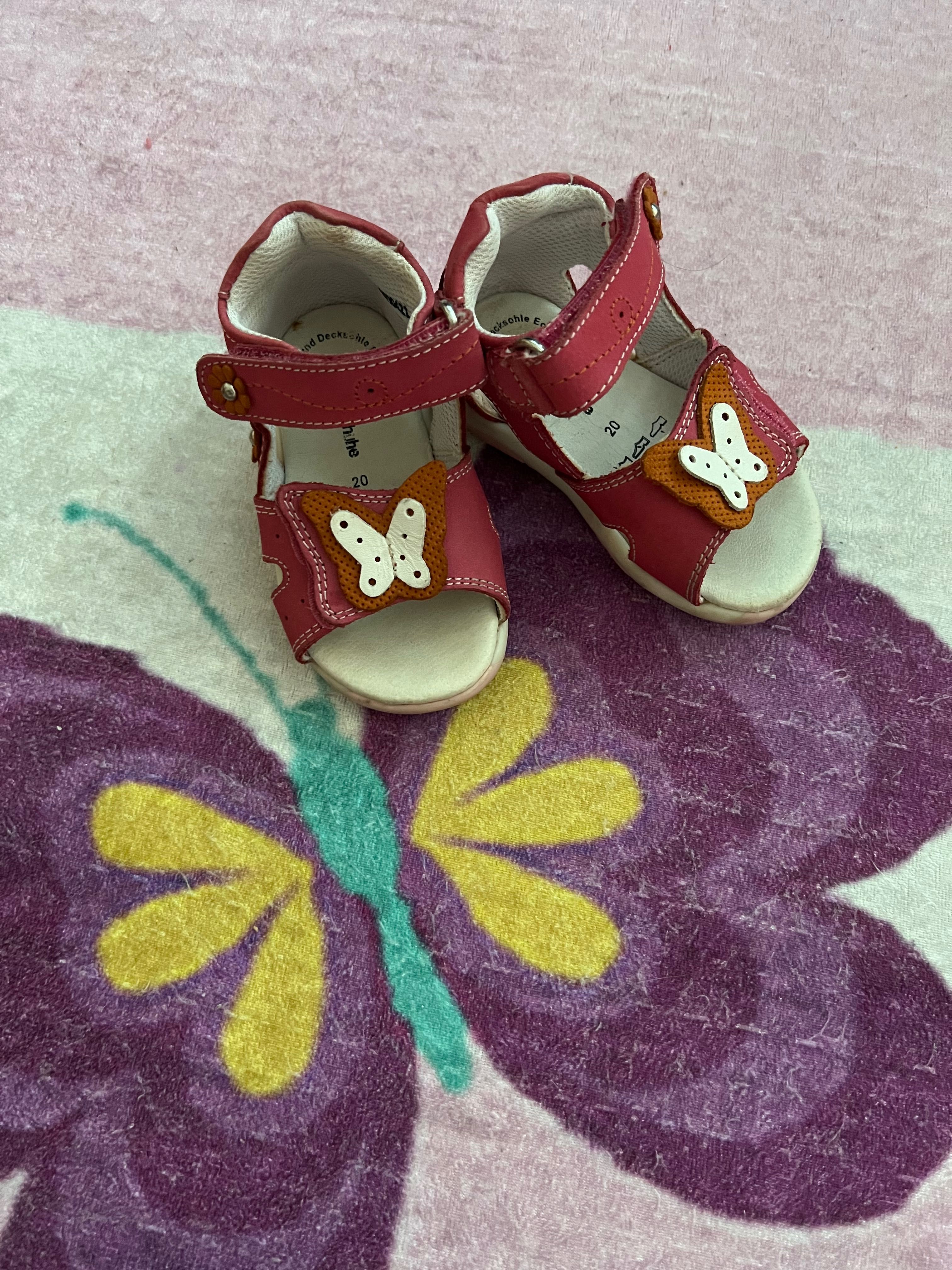 Детски сандали / обувки/ пантофи