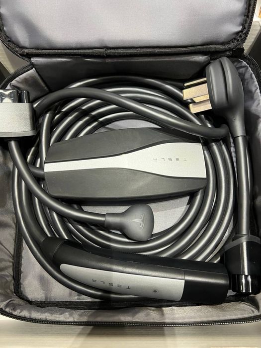 Tesla зарядка 7kwt