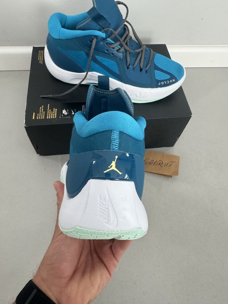 Air Jordan Zoom Separate Aqua