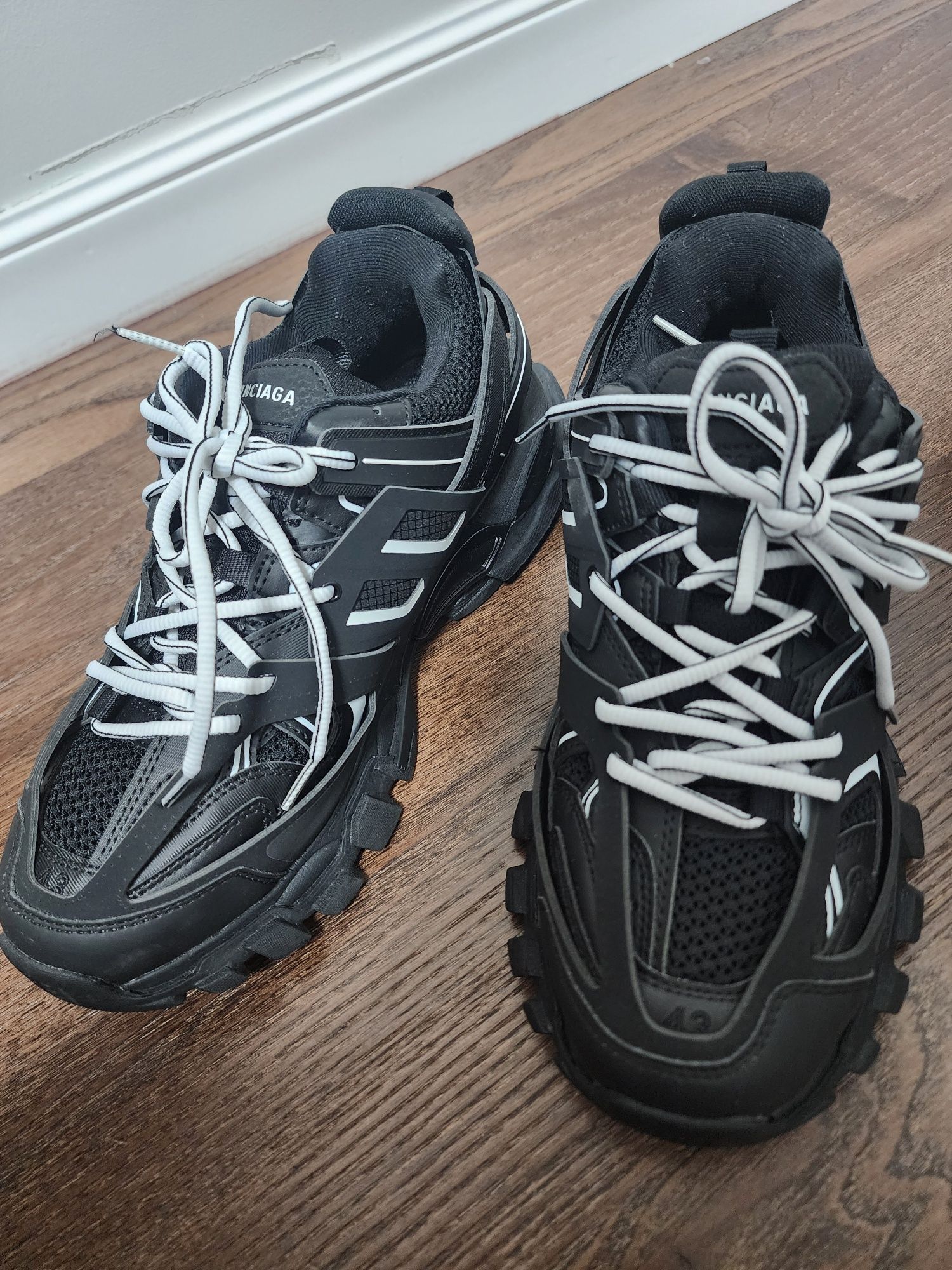 Balanciaga Track BLACK 43
