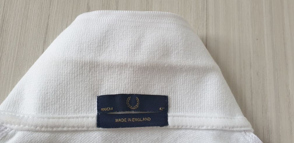 Fred Perry Pique Cotton Made In England  M /L ОРИГИНАЛ! Мъжка Тениска!