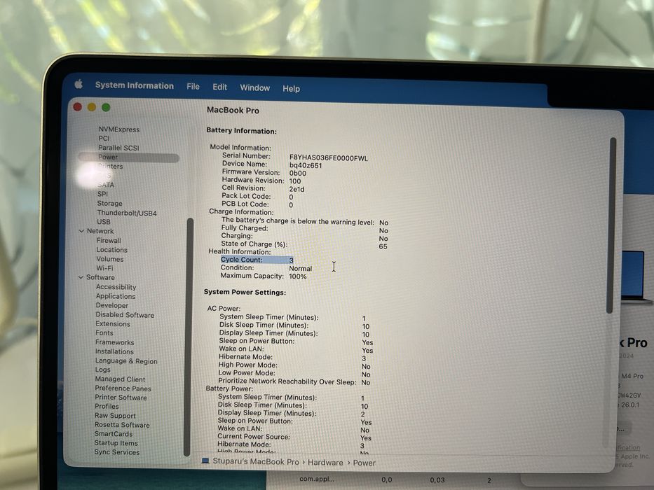 NOU Macbook PRO 14”, procesor M4 PRO 512 SSD 24 GB NOU