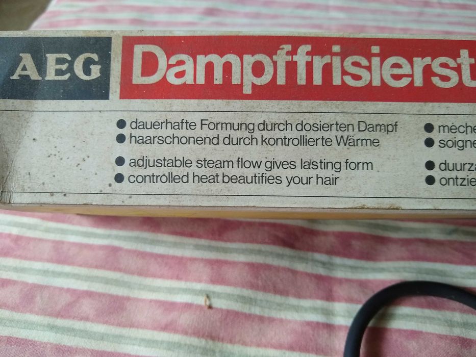 Маша за коса AEG