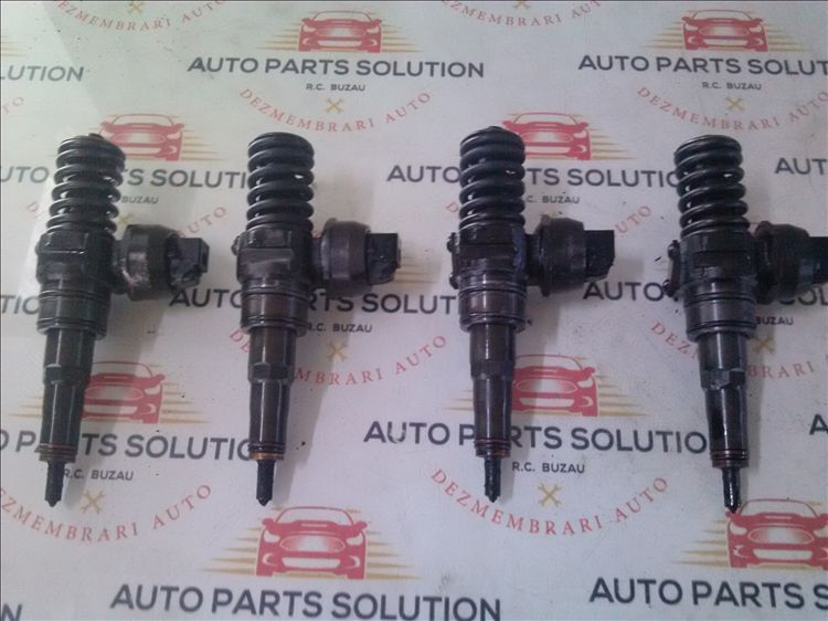 injectoare  1 buc  volkswagen passat b6 2.0tdi an fabr. 2008