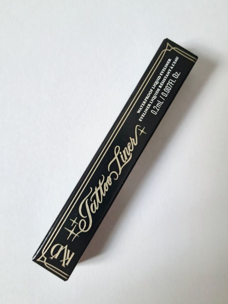 KVD черна водоустойчива очна линия