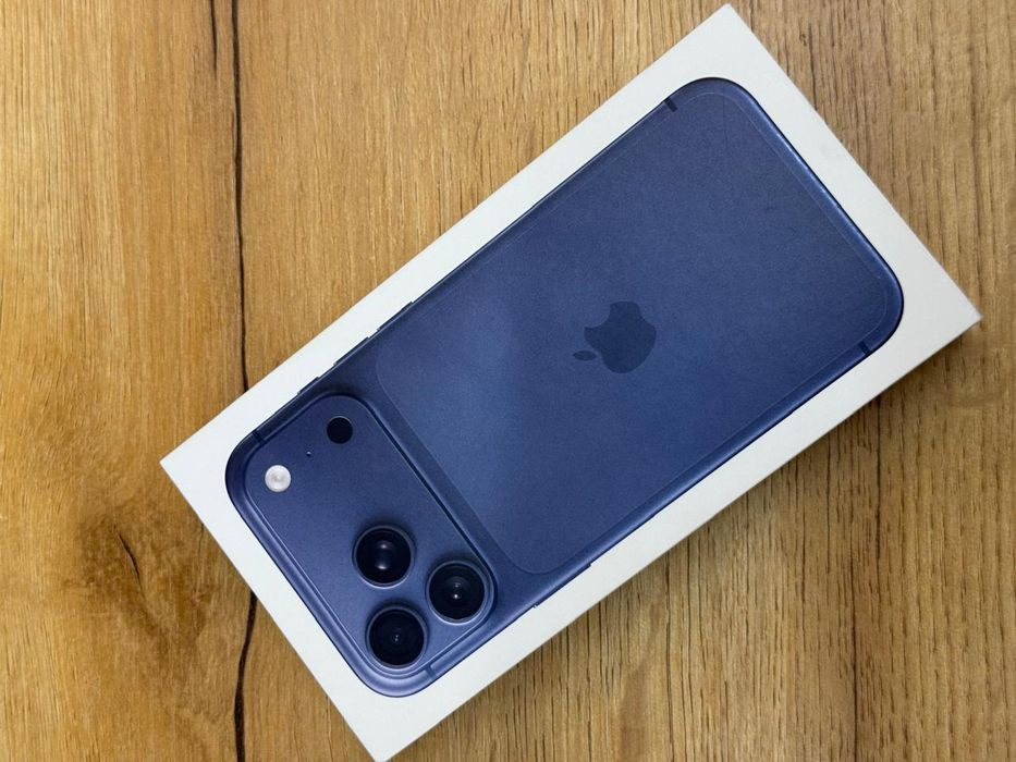 Iphone 17 pro max new