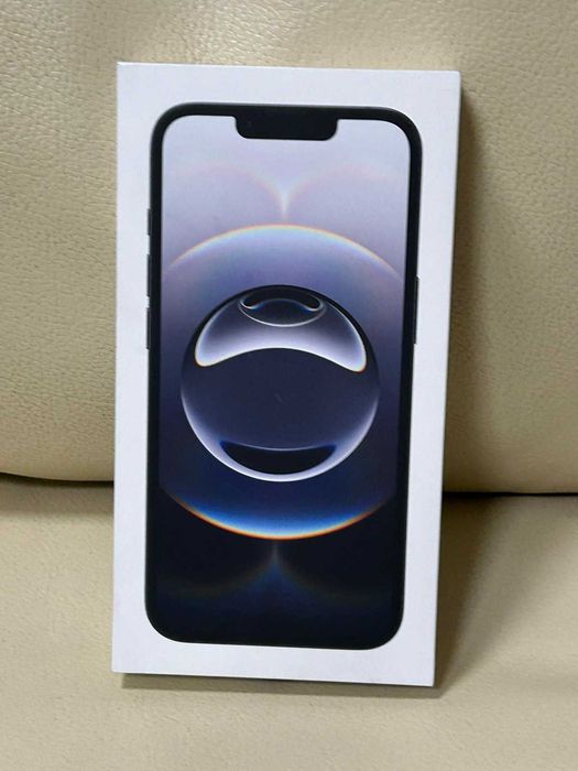 Iphone 16e 128gb чисто нов