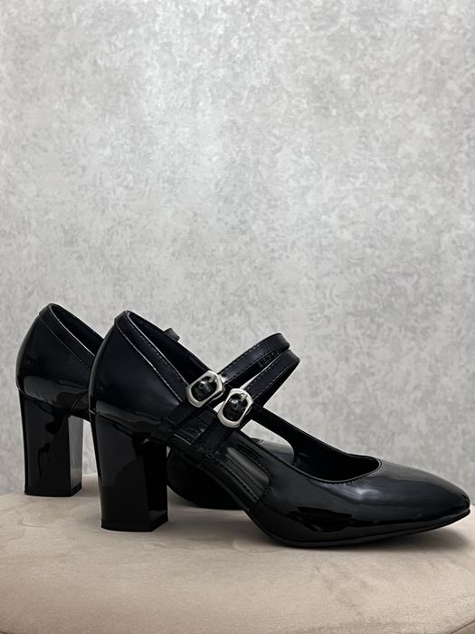 Женская обувь