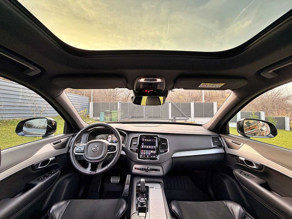 Volvo XC90 B5 MHEV AWD R Design hibrid 7 locuri Harman Kardon