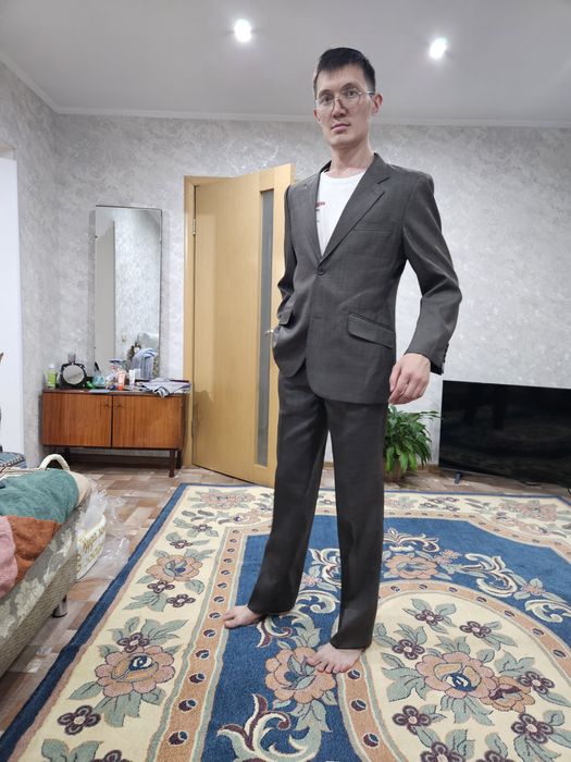 Абсолютно новые брючные костюмы для мужчин