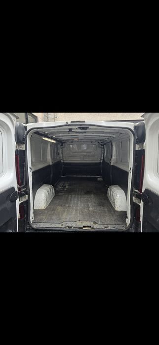 Opel vivaro  opel vivaro