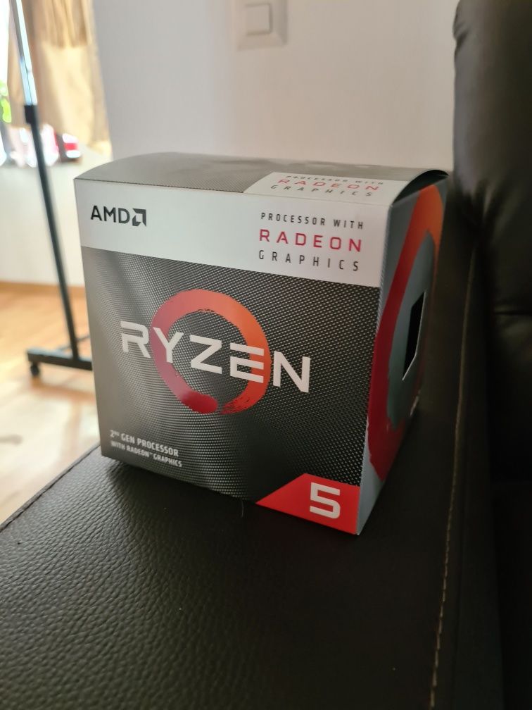 Vând ryzen 5 3400g!