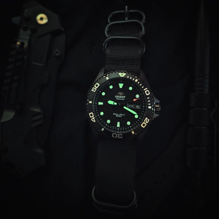 Vand Orient Ray Raven II +curele