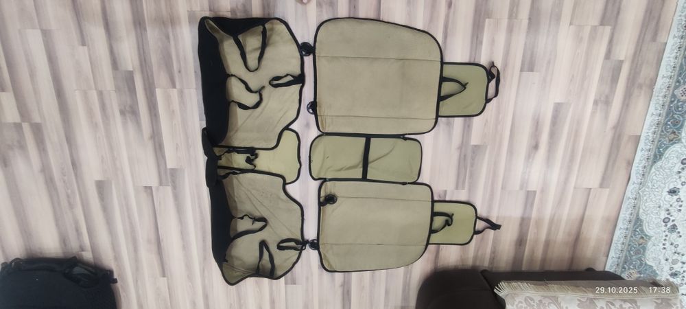 Продам чехлы. В нормальном состоянии