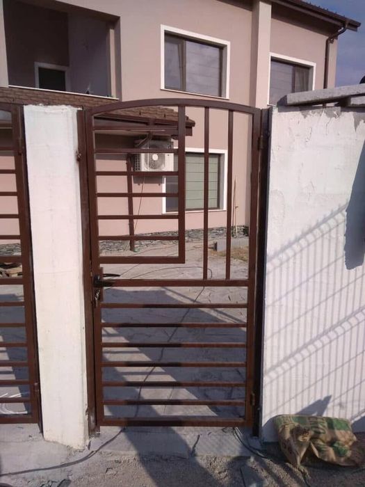 Ковано желязо- изработка и монтаж на врати и порти