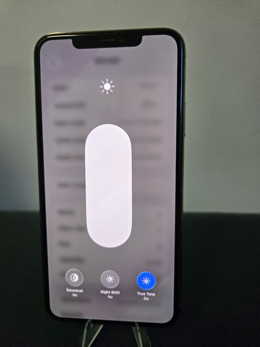 iPhone 11 Pro Max Gold Neverlocked!