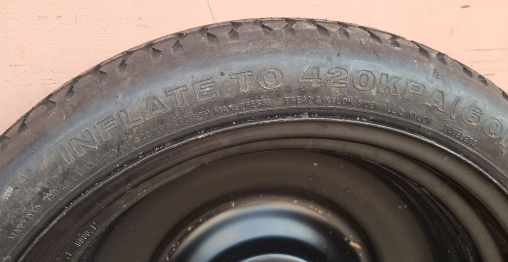 Патерица за Тойота